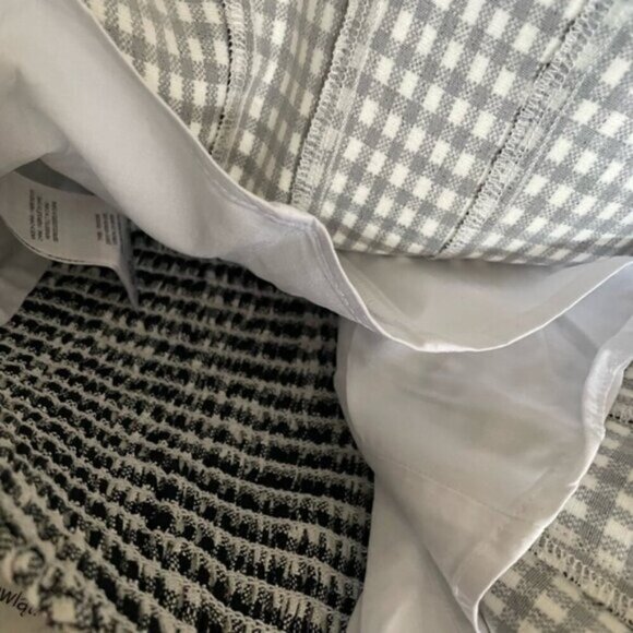 NEW Reformation Hattie Linen Top in Black and White Remy Check | size US 0 - Picture 11 of 13